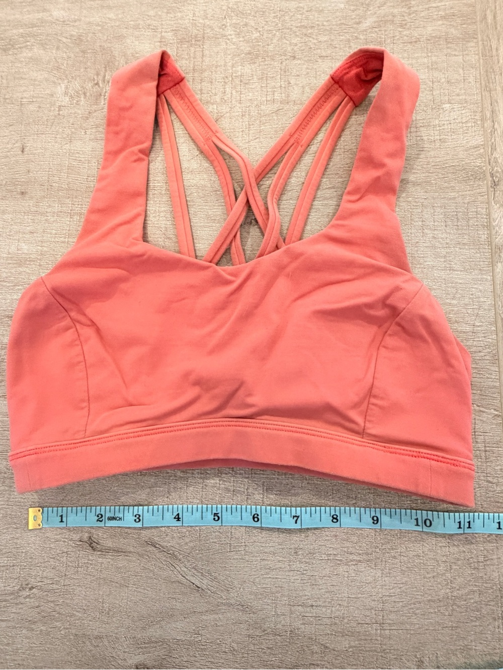 Lululemon size 2 Women’s Coral Strappy Sports Bra